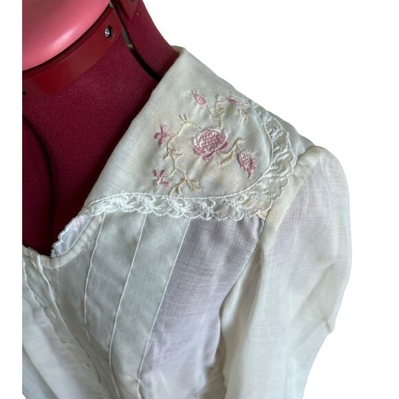 Gunne Sax Vintage Embroidered Cream Cotton Blend Peter‎ Pan Collared Blouse - Picture 7 of 9
